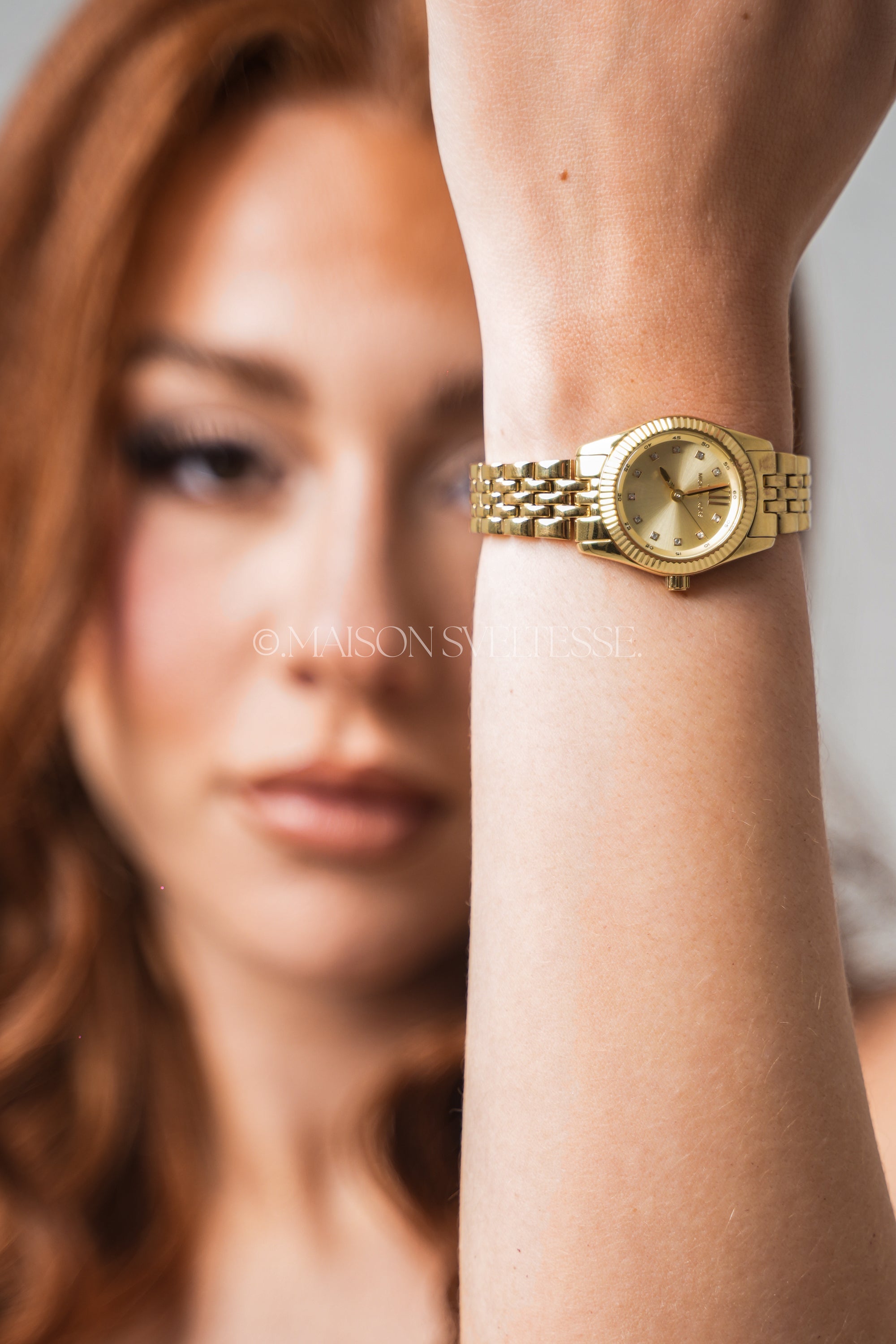 Montre Michael Kors Petite Lexington Gold femme, bracelet jubilé doré raffiné, Maison Sveltesse