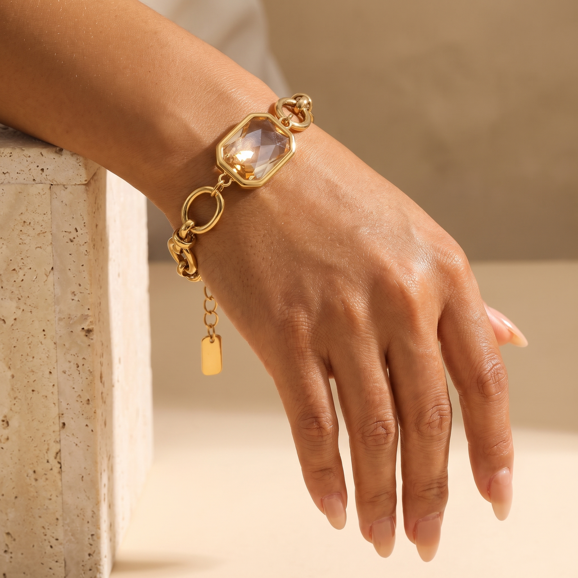 Bracelet Apogée porté, Maison Sveltesse