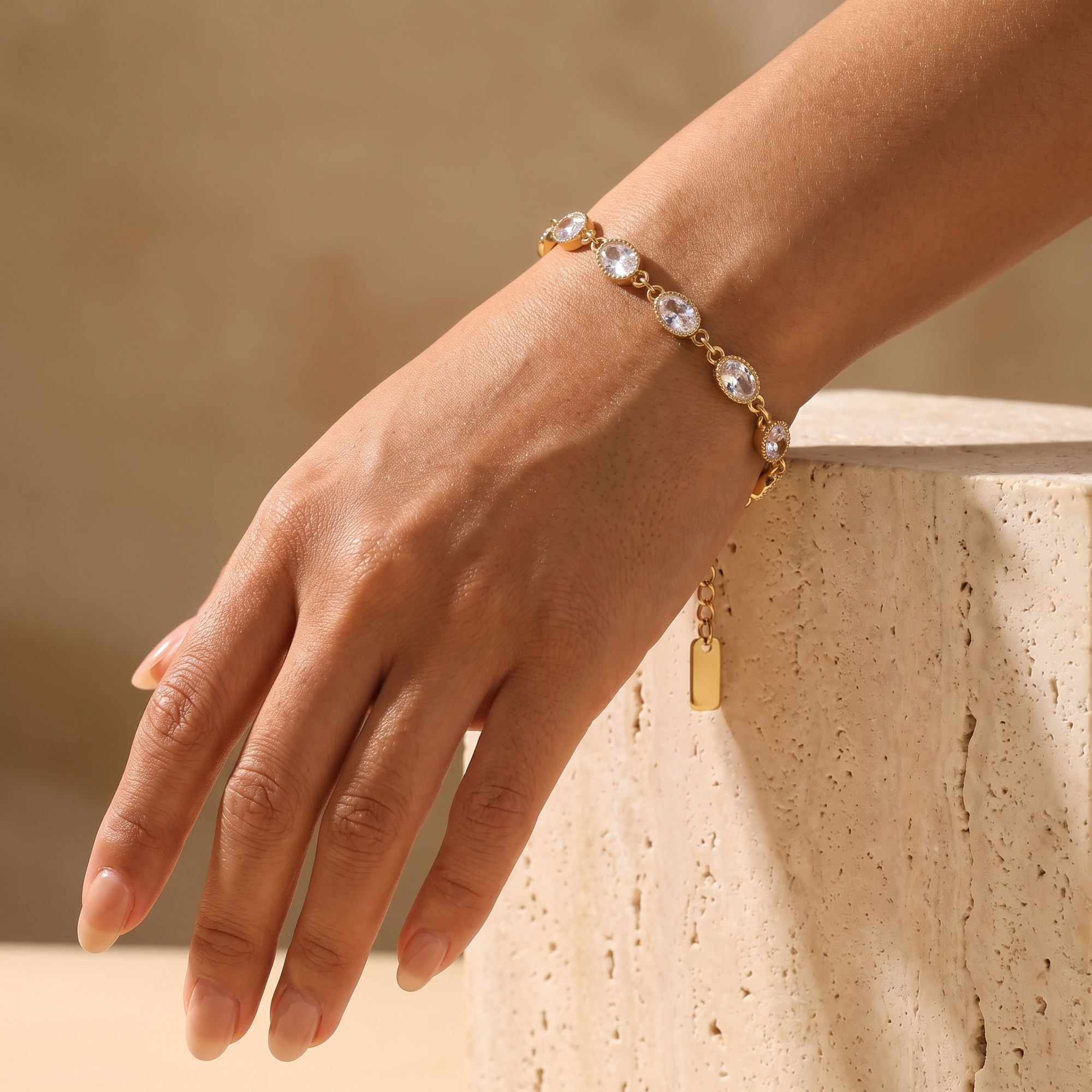 Bracelet Voie Lactée porté, Maison Sveltesse