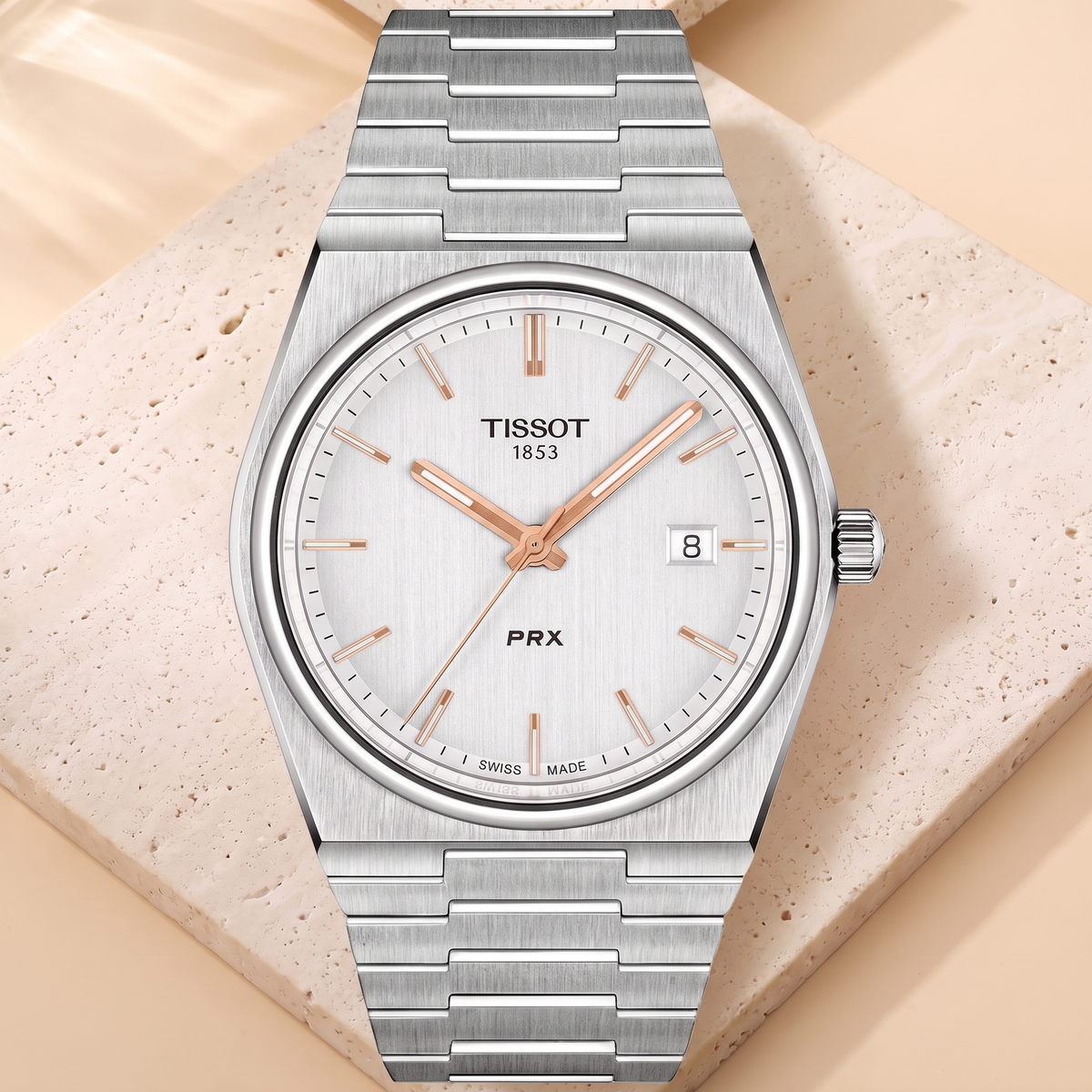 Tissot PRX White, fond travertin